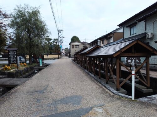 御清水横の通り